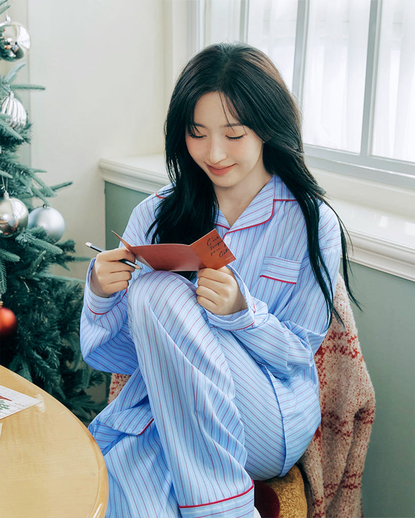 DOSSY Silkfit Chloe ロングスリーブ パジャマセット（ユニセックス）