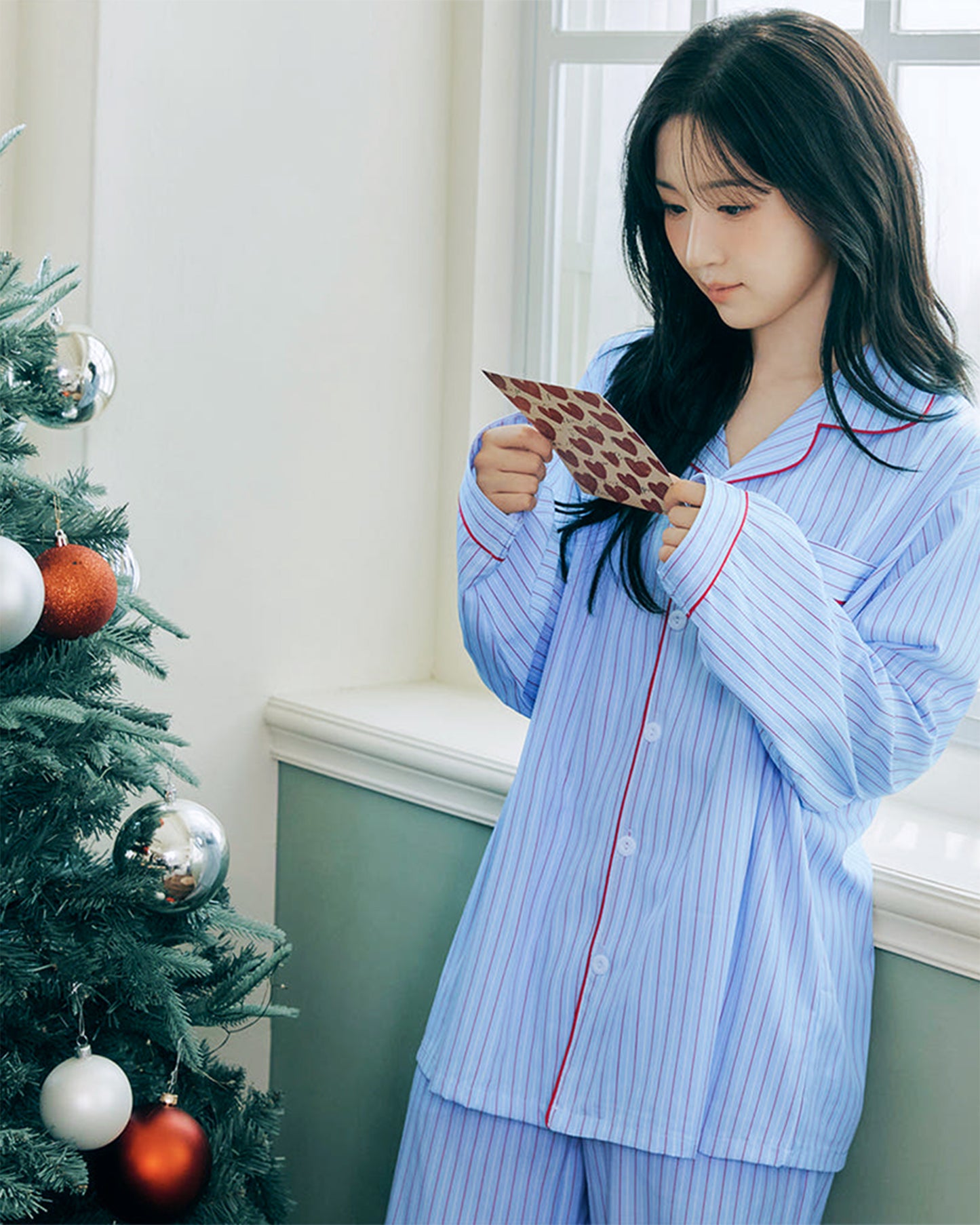 DOSSY Silkfit Chloe ロングスリーブ パジャマセット（ユニセックス）