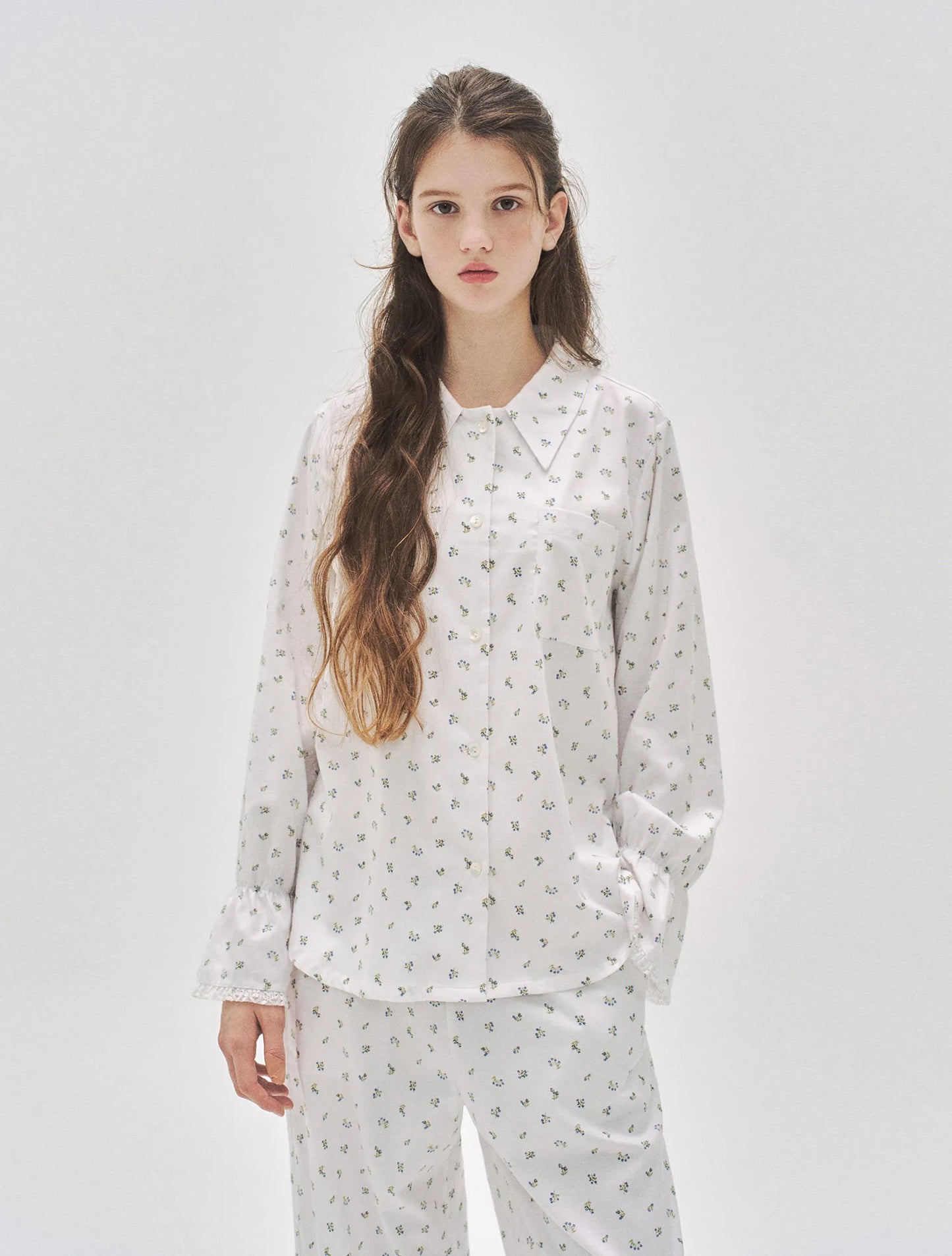 L'été de Pauline 005A Blueette ロングスリーブ トップ＆ロングパンツ セット（Ivory）