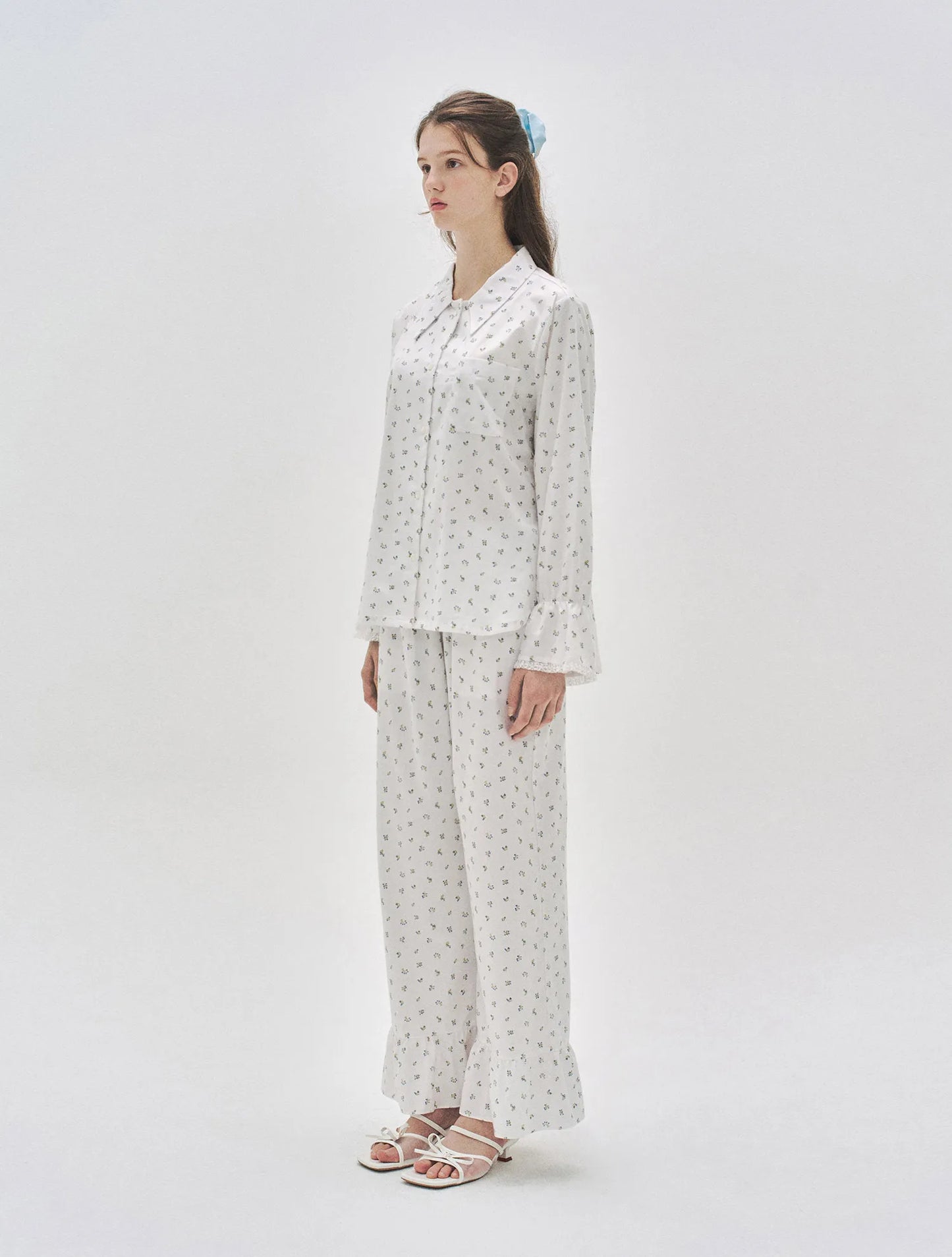 L'été de Pauline 005A Blueette ロングスリーブ トップ＆ロングパンツ セット（Ivory）