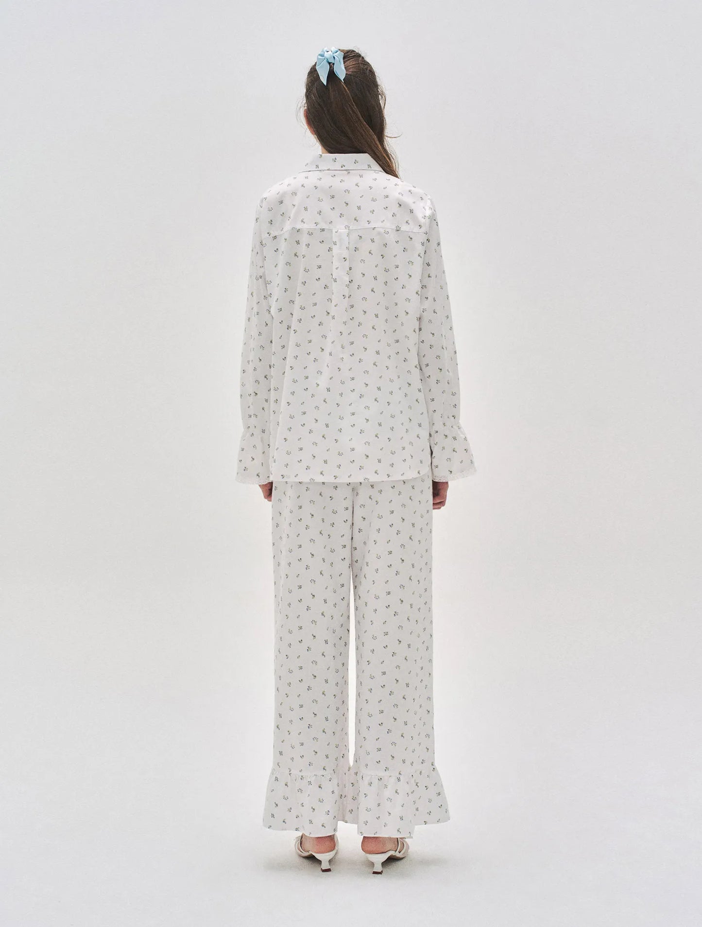 L'été de Pauline 005A Blueette ロングスリーブ トップ＆ロングパンツ セット（Ivory）