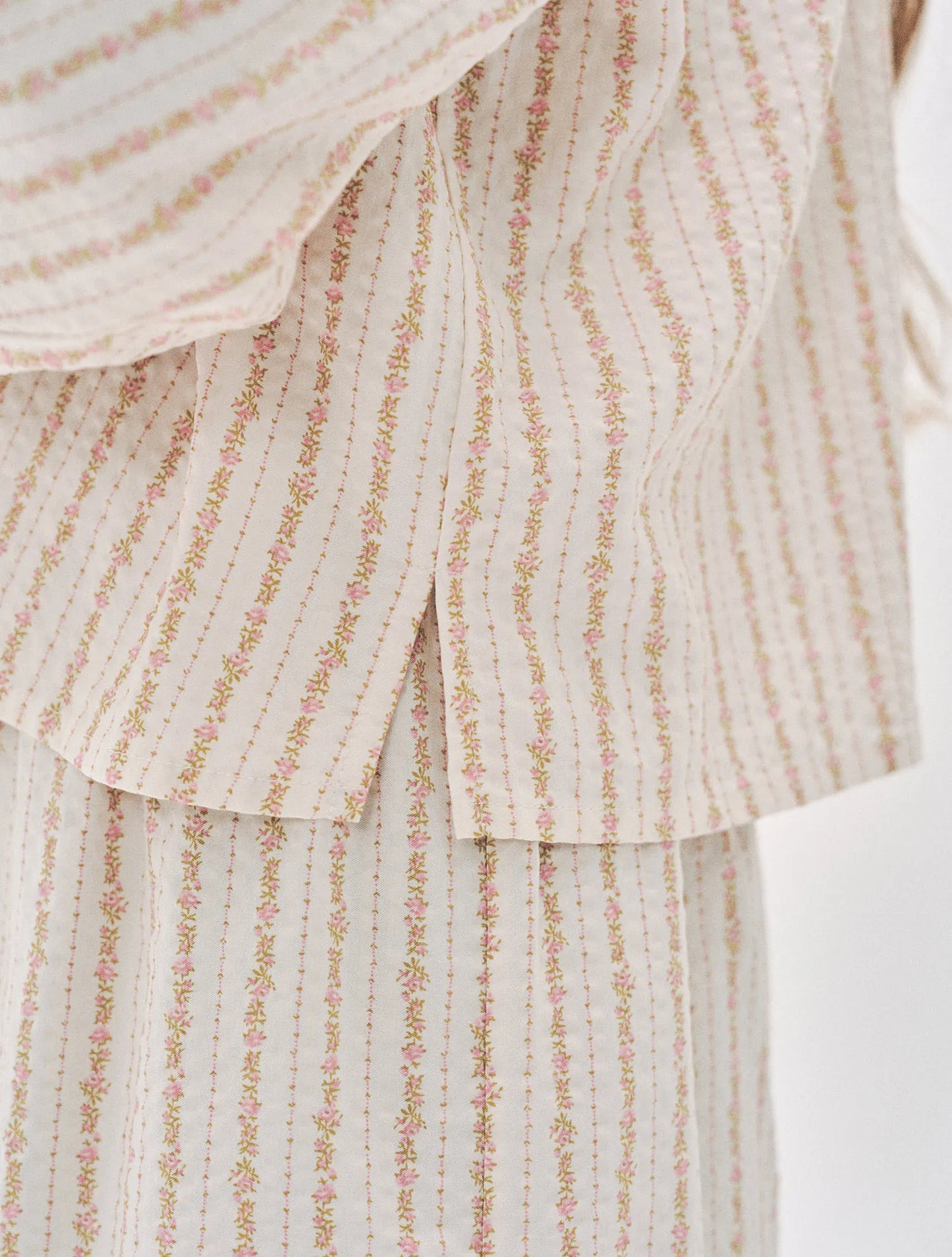 L'été de Pauline 007A Freya ロングスリーブ トップ＆ショーツ セット（Cream）