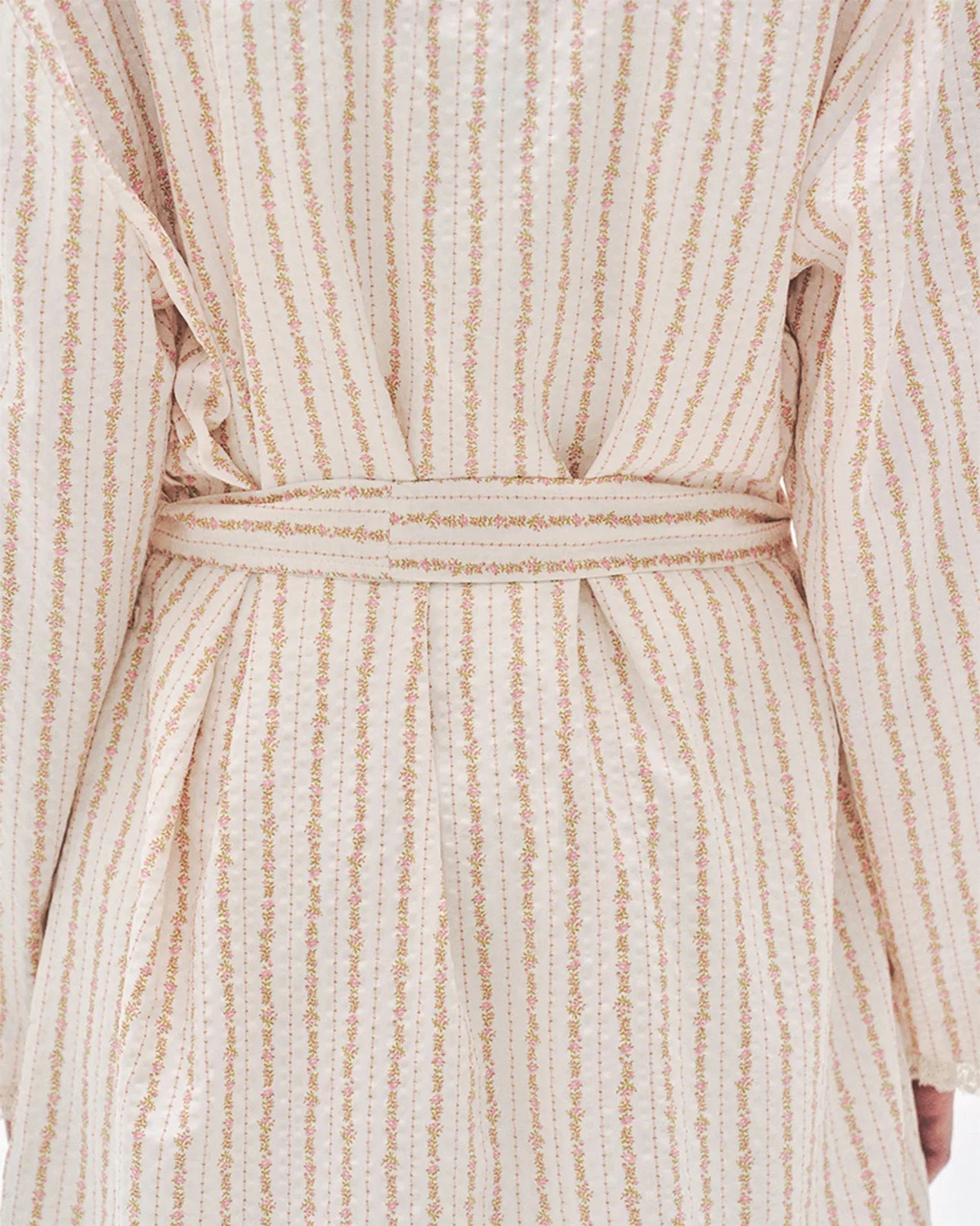 L'été de Pauline 007A Freya ロングスリーブ ローブ（Cream / Free）