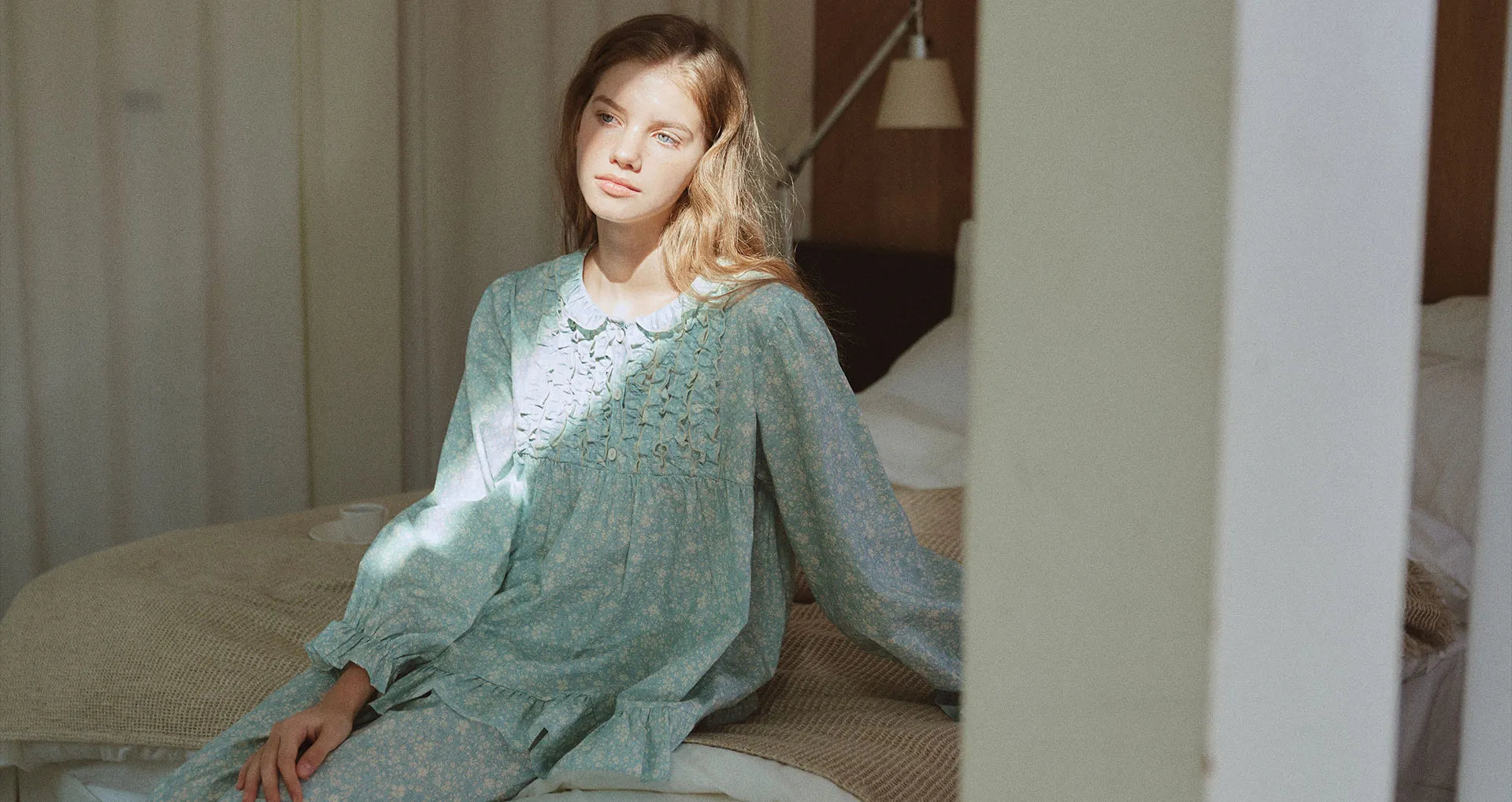 Magyal 半袖 ベージュストライプ ペアパジャマ M/L