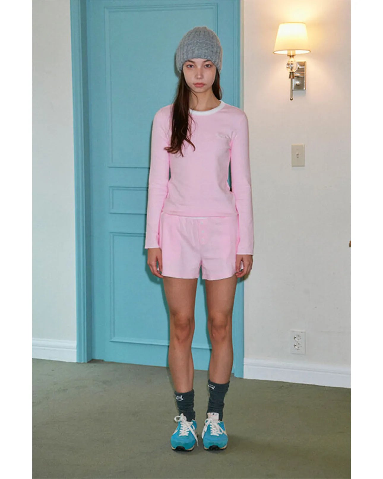 SLEEPYGOM White band pink short set