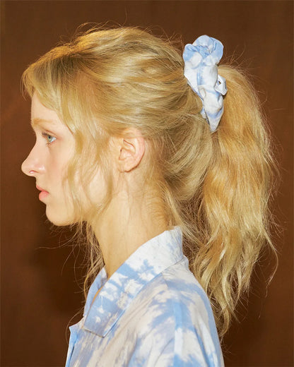 ZZZ  [Z26105WACCN] Himmel Scrunchie Sky